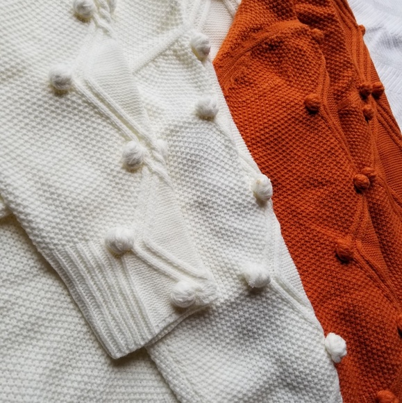 🔥1 Left🔥Oversized pompom sweater - Picture 6 of 6